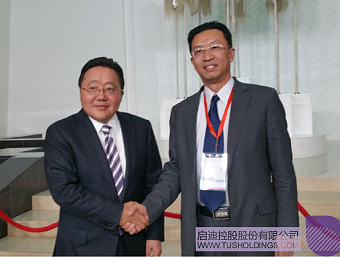 日韩人妻鲁交色情精品视频