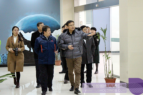 日韩人妻鲁交色情精品视频