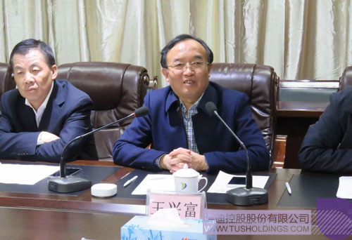 日韩人妻鲁交色情精品视频