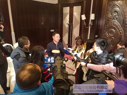 日韩人妻鲁交色情精品视频