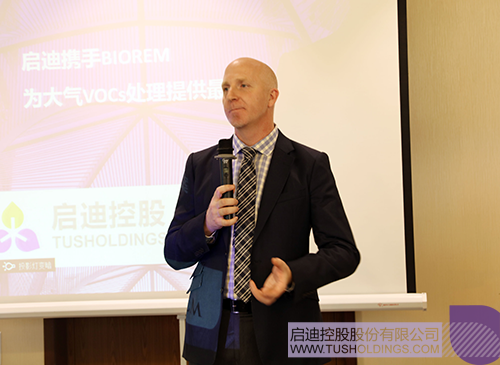 日韩人妻鲁交色情精品视频