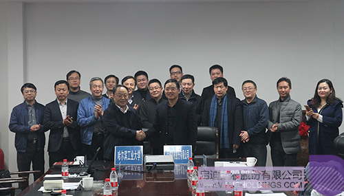 日韩人妻鲁交色情精品视频