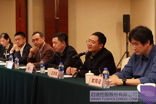 日韩人妻鲁交色情精品视频