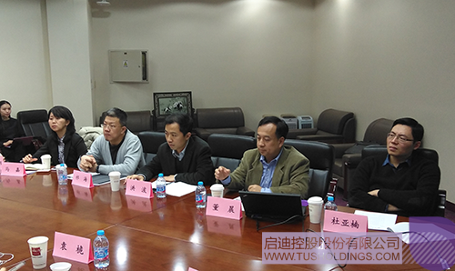 日韩人妻鲁交色情精品视频