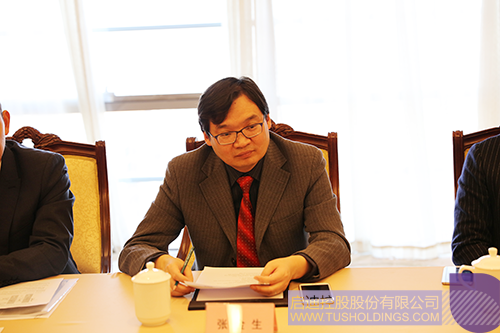 日韩人妻鲁交色情精品视频