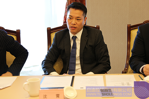 日韩人妻鲁交色情精品视频