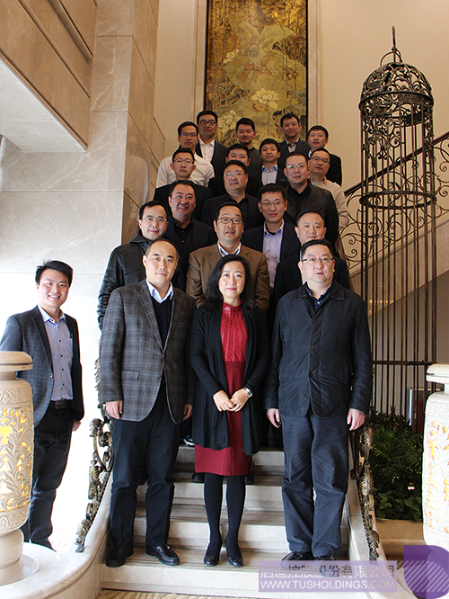 日韩人妻鲁交色情精品视频