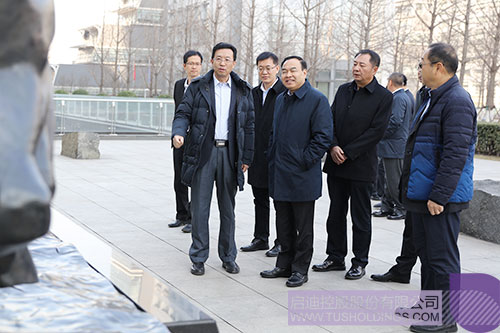 日韩人妻鲁交色情精品视频