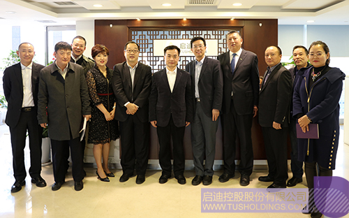 日韩人妻鲁交色情精品视频