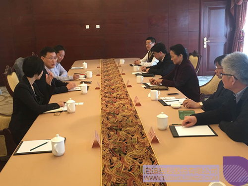 日韩人妻鲁交色情精品视频