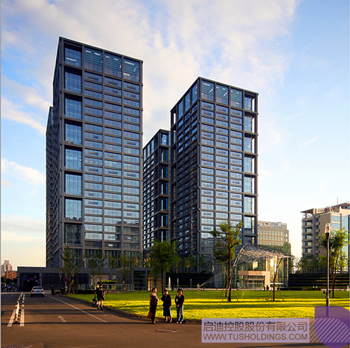 日韩人妻鲁交色情精品视频