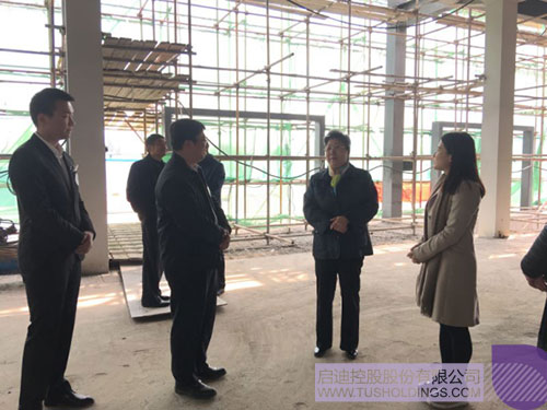 日韩人妻鲁交色情精品视频