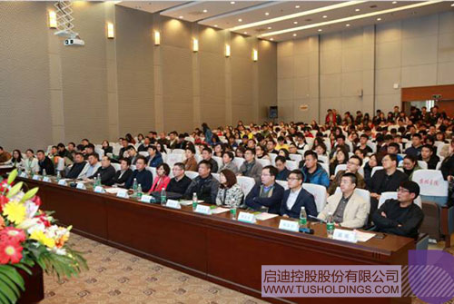 日韩人妻鲁交色情精品视频