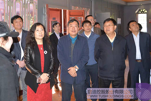 日韩人妻鲁交色情精品视频