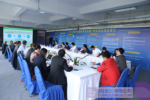 日韩人妻鲁交色情精品视频