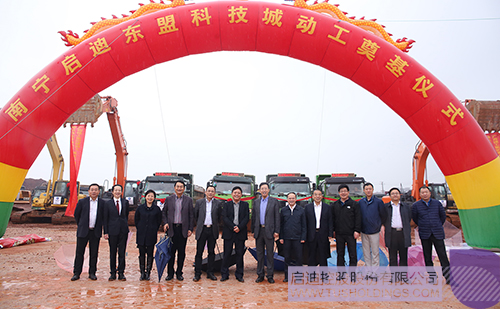 日韩人妻鲁交色情精品视频