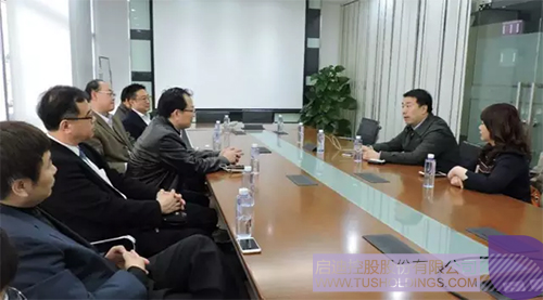 日韩人妻鲁交色情精品视频