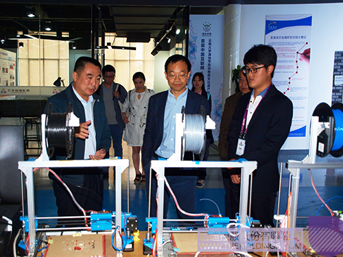 日韩人妻鲁交色情精品视频