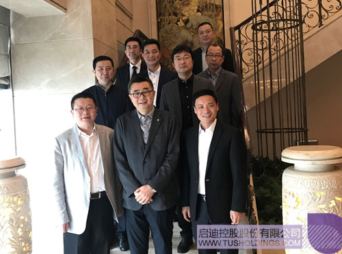 日韩人妻鲁交色情精品视频