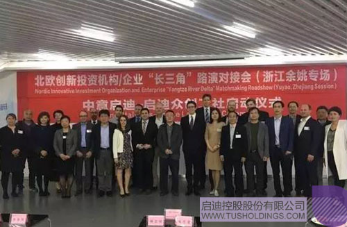 日韩人妻鲁交色情精品视频