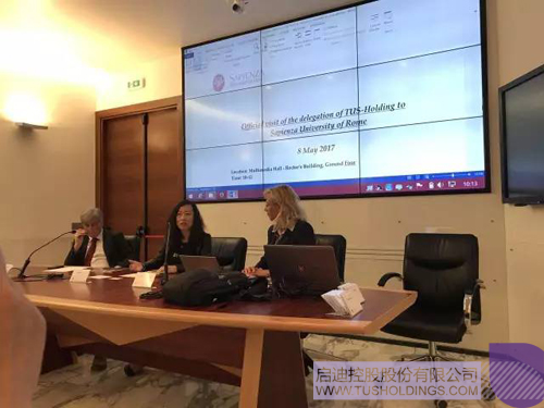 日韩人妻鲁交色情精品视频