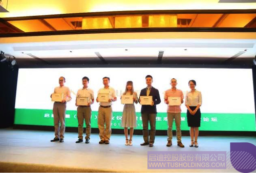 日韩人妻鲁交色情精品视频