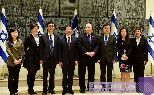 日韩人妻鲁交色情精品视频