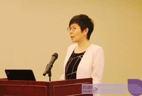 日韩人妻鲁交色情精品视频