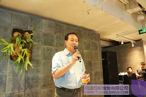 日韩人妻鲁交色情精品视频