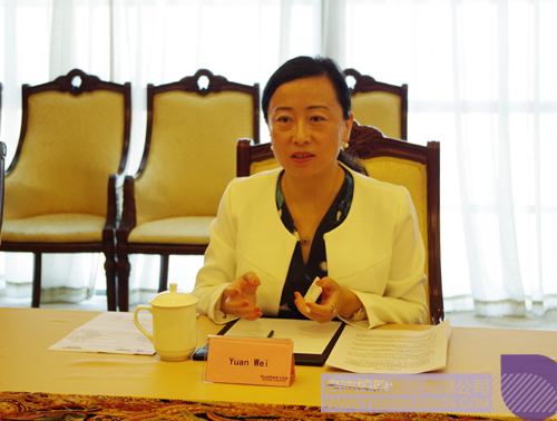 日韩人妻鲁交色情精品视频