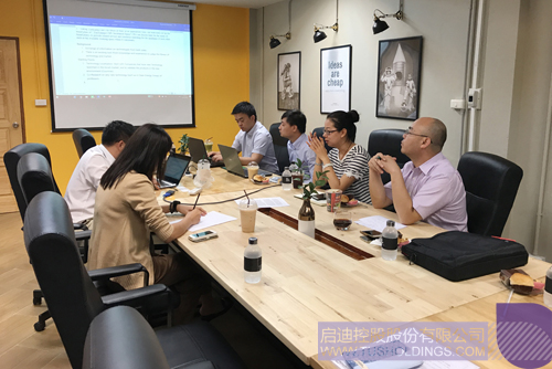 日韩人妻鲁交色情精品视频