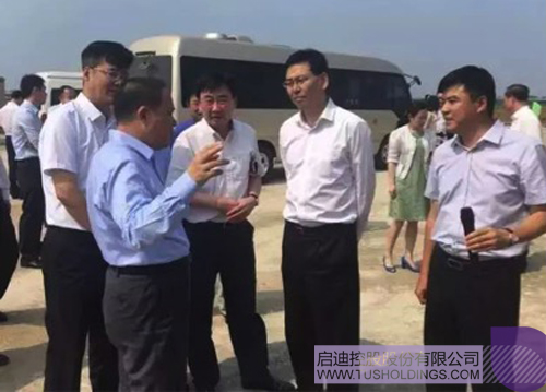 日韩人妻鲁交色情精品视频