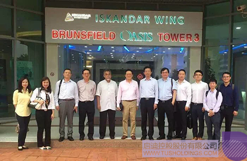 日韩人妻鲁交色情精品视频