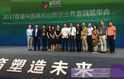 日韩人妻鲁交色情精品视频