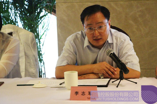 日韩人妻鲁交色情精品视频