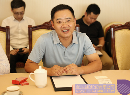 日韩人妻鲁交色情精品视频