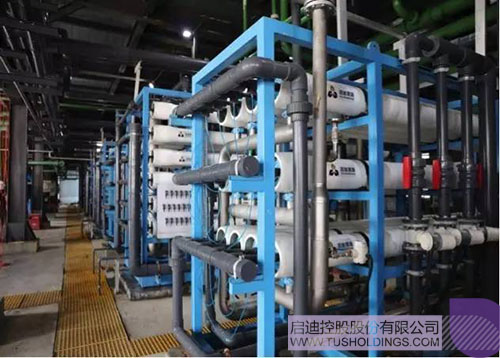 日韩人妻鲁交色情精品视频