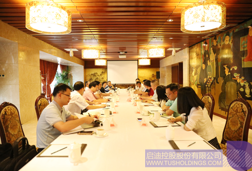 日韩人妻鲁交色情精品视频