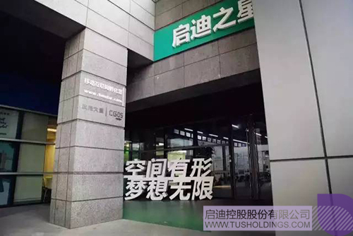 日韩人妻鲁交色情精品视频