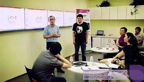 日韩人妻鲁交色情精品视频