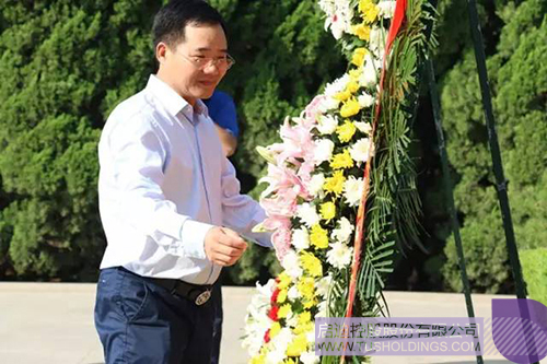 日韩人妻鲁交色情精品视频