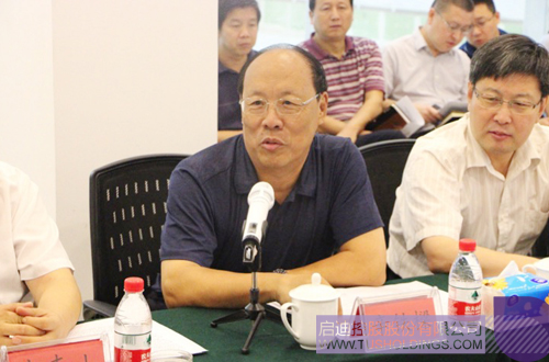 日韩人妻鲁交色情精品视频