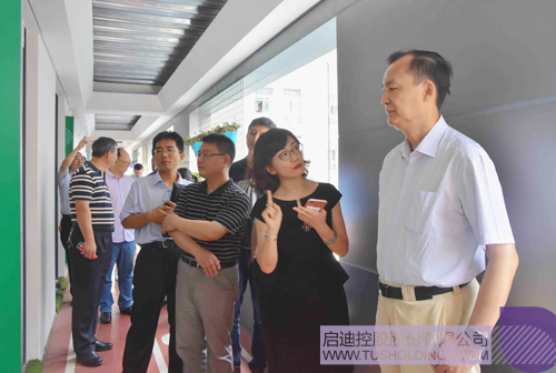 日韩人妻鲁交色情精品视频