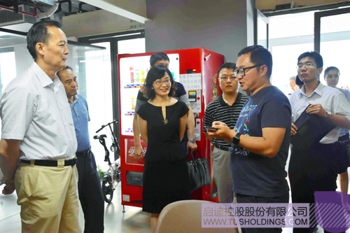 日韩人妻鲁交色情精品视频