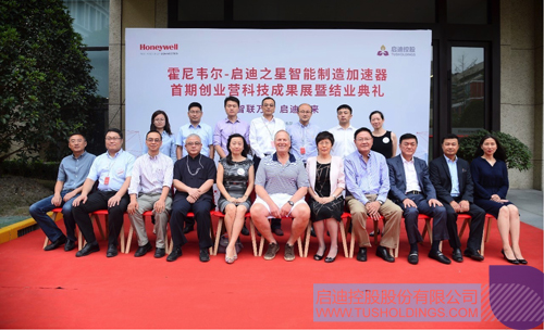 日韩人妻鲁交色情精品视频