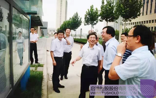 日韩人妻鲁交色情精品视频