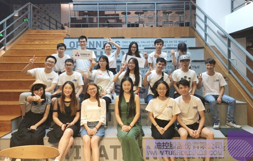 日韩人妻鲁交色情精品视频