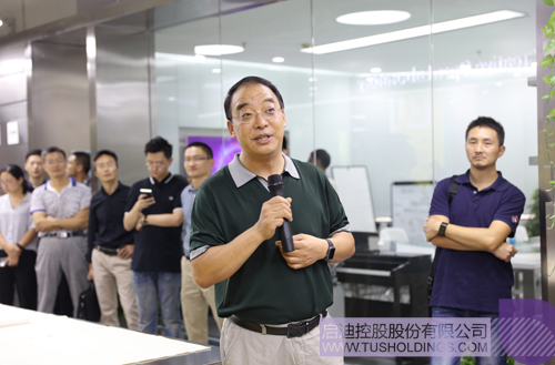 日韩人妻鲁交色情精品视频