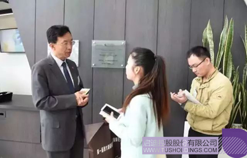 日韩人妻鲁交色情精品视频