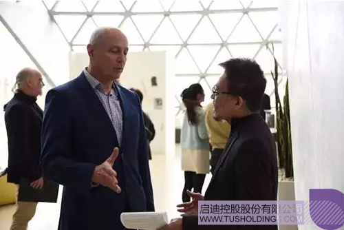 日韩人妻鲁交色情精品视频